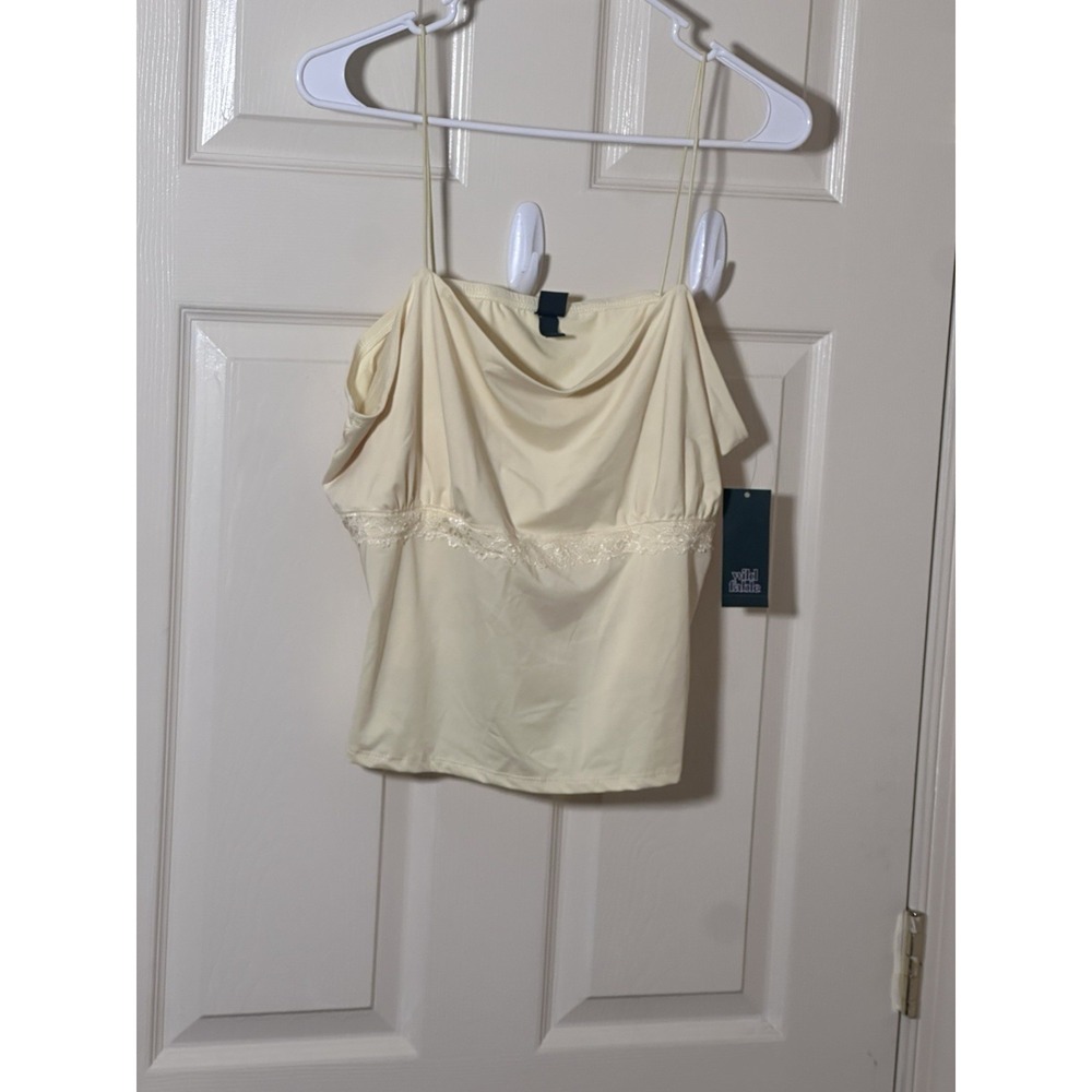 Wild Fable Women's XXL Yellow Cold Shoulder Asymmetrical Lace Trim Top NWT